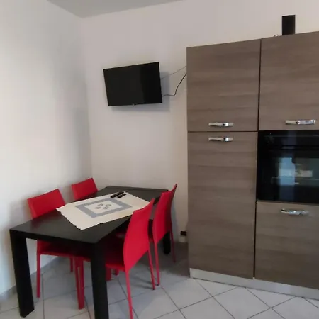 250 M Dal Lago Al Turati 98 - Free Wifi レッコ